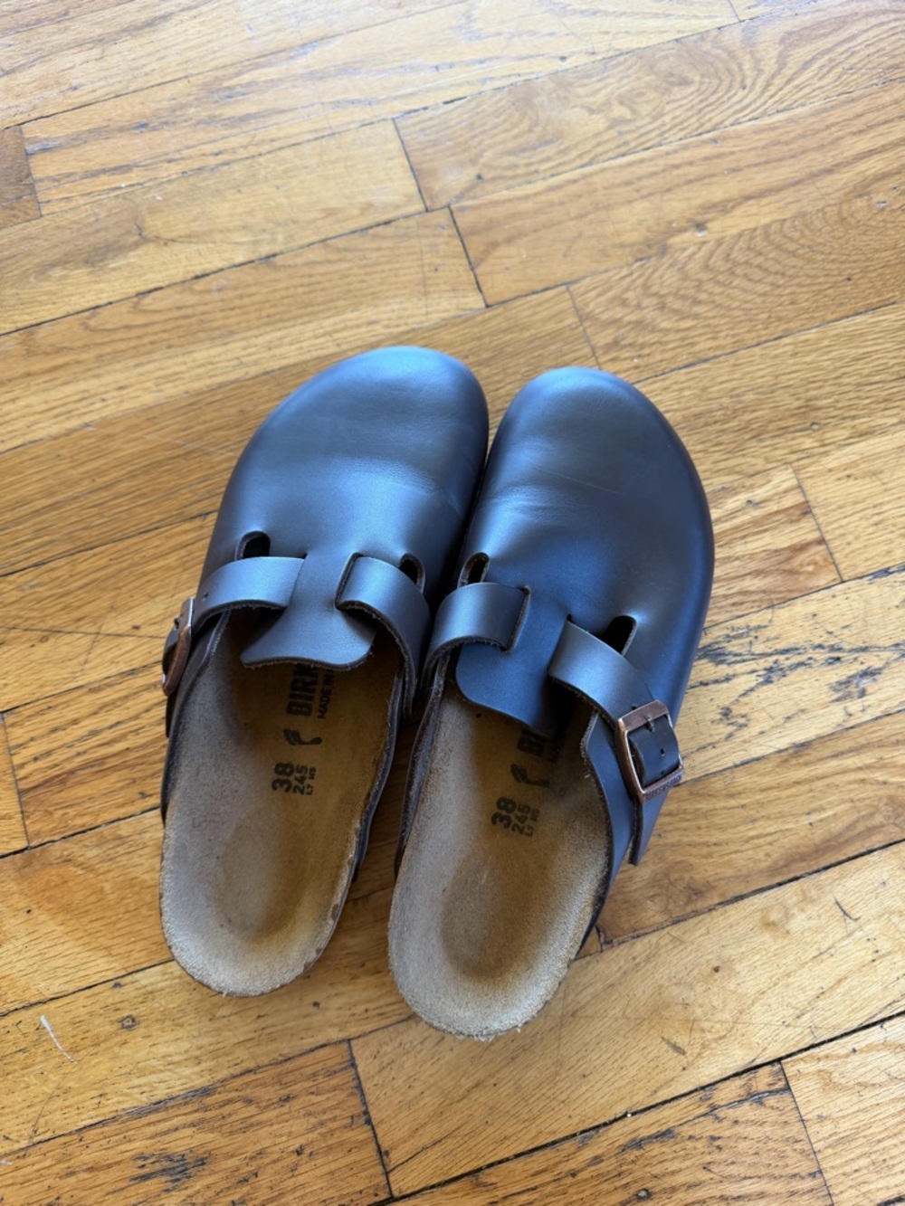 Birkenstock Mocha Boston Clogs - Picture 7 of 9